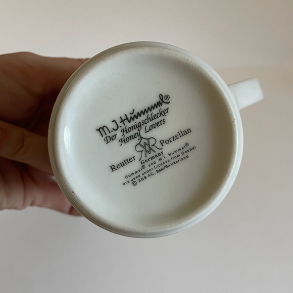 M.J. Hummel Mugs Hansel and Gretel + Honey Lovers - Picture 10 of 14